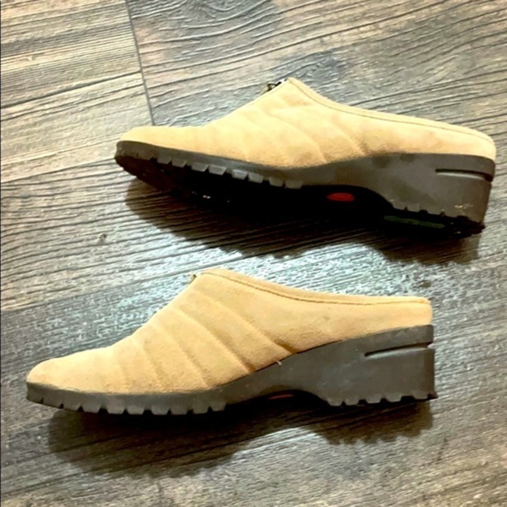 Cole Haan and Nike air tan mules comfort shoe slip on open back